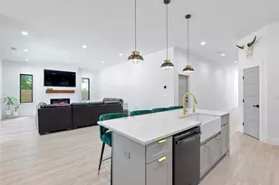 379 Enota Pl, Atlanta, GA 30310 - Photo 13