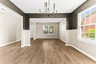 2835 Storybook Ct, Grayson, GA 30017 - Photo 5