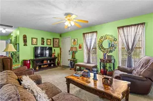 315 E Central Ave, Griffin, GA 30223 - Photo 23