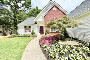 917 Keldron Ct, Lawrenceville, GA 30045 - Photo 3