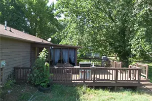 2594 Morgan Lake Dr NE, Marietta, GA 30066 - Photo 13