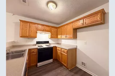 10543 Crabtree Drive, Jonesboro, GA 30238 - Photo 13