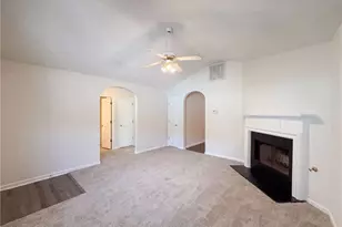 10543 Crabtree Dr, Jonesboro, GA 30238 - Photo 11