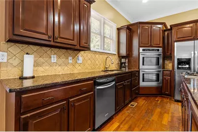 209 Kingscastle Drive, Ellenwood, GA 30294 - Photo 9