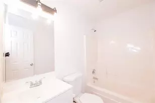 22 S Eugenia Pl NW, Atlanta, GA 30318 - Photo 29