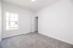 22 S Eugenia Pl NW, Atlanta, GA 30318 - Photo 19