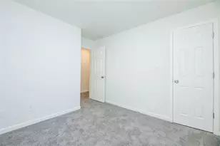 22 S Eugenia Pl NW, Atlanta, GA 30318 - Photo 27