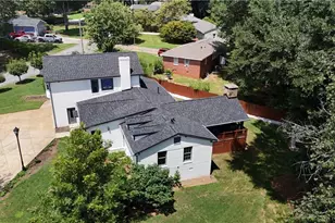 2090 Panstone Ct SW, Marietta, GA 30060 - Photo 3