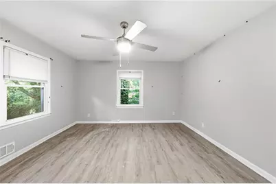 1112 Valley View Road SE, Atlanta, GA 30315 - Photo 17