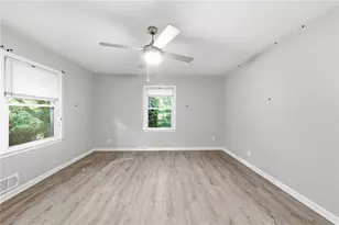 1112 Valley View Rd SE, Atlanta, GA 30315 - Photo 17