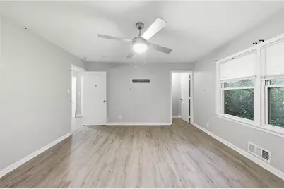 1112 Valley View Road SE, Atlanta, GA 30315 - Photo 19