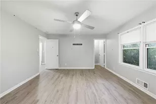 1112 Valley View Rd SE, Atlanta, GA 30315 - Photo 19