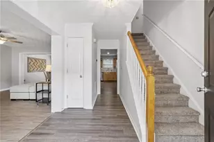 610 Eagle Glen Trce, Woodstock, GA 30189 - Photo 3