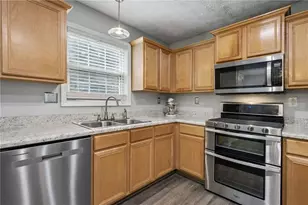 610 Eagle Glen Trce, Woodstock, GA 30189 - Photo 17