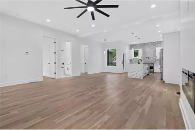 1643 Walker Avenue, Atlanta, GA 30337 - Photo 7