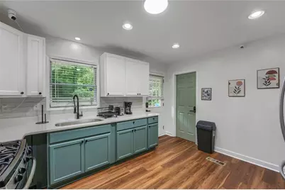 1916 Glen Mora Court, Decatur, GA 30032 - Photo 3
