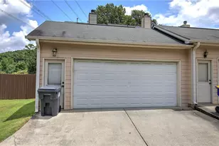 1659 Ridenour Pkwy NW, Kennesaw, GA 30152 - Photo 37