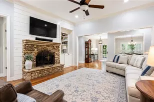 5455 Fishermans Cove, Gainesville, GA 30506 - Photo 13