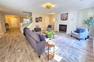 528 Lazy River Ln, Woodstock, GA 30188 - Photo 3