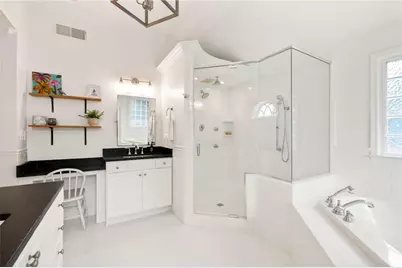 2351 Pangborn Circle, Decatur, GA 30033 - Photo 13