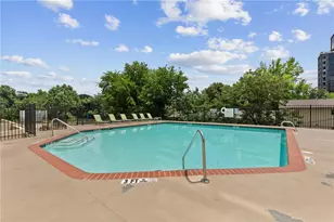 2479 Peachtree Rd, Atlanta, GA 30305 - Photo 31