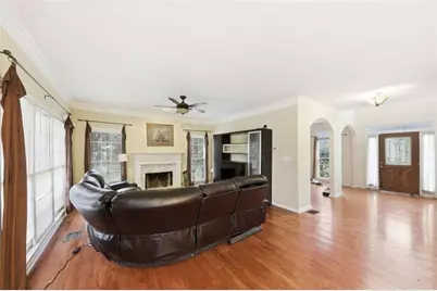 110 Varsailles Place, Ellenwood, GA 30294 - Photo 5