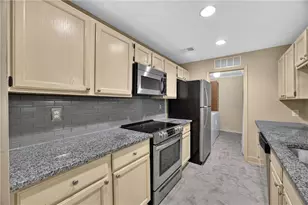 123 Warm Springs Centers, Roswell, GA 30075 - Photo 15