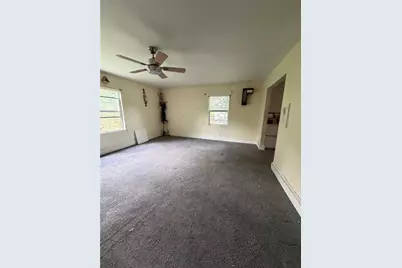 4110 Emerald Lake Drive, Decatur, GA 30035 - Photo 7