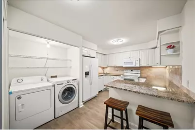 3530 Piedmont Road NE #7K, Atlanta, GA 30305 - Photo 11