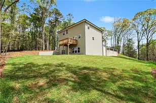 626 Walnut Crk Pkwy, Pendergrass, GA 30567 - Photo 5