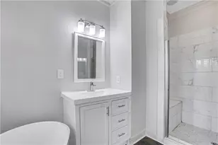 225 Carlyle Park Dr NE, Atlanta, GA 30307 - Photo 15