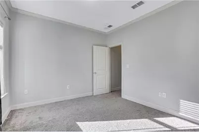 225 Carlyle Park Drive NE, Atlanta, GA 30307 - Photo 17
