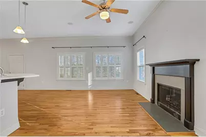 225 Carlyle Park Drive NE, Atlanta, GA 30307 - Photo 7