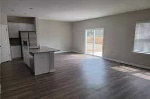 4217 Waxwing St, Hoschton, GA 30548 - Photo 5