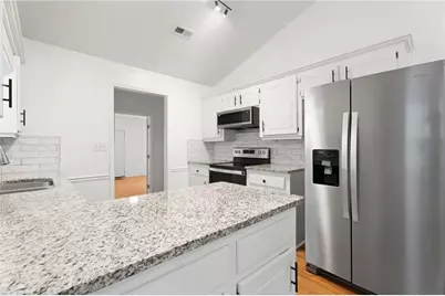 7745 Antebellum Lane, Riverdale, GA 30274 - Photo 11