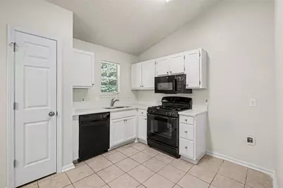 529 Bluff Court, Woodstock, GA 30188 - Photo 7
