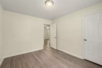 529 Bluff Court, Woodstock, GA 30188 - Photo 13