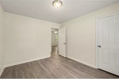 529 Bluff Court, Woodstock, GA 30188 - Photo 13
