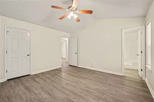 529 Bluff Ct, Woodstock, GA 30188 - Photo 19