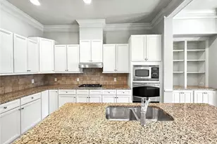 302 Riversgate Dr, Atlanta, GA 30339 - Photo 17