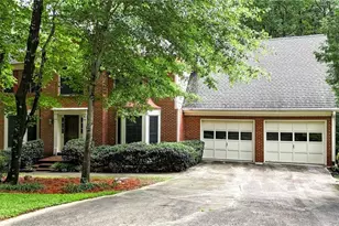 760 Edgewater Ln NW, Kennesaw, GA 30144 - Photo 1