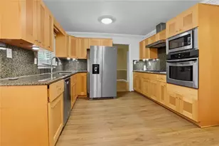 245 Pinetree Dr, Marietta, GA 30068 - Photo 27
