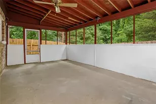 245 Pinetree Dr, Marietta, GA 30068 - Photo 35
