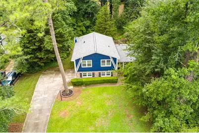 245 Pinetree Drive, Marietta, GA 30068 - Photo 5