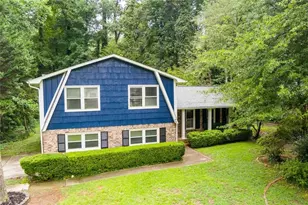 245 Pinetree Dr, Marietta, GA 30068 - Photo 3