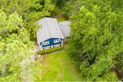 245 Pinetree Drive, Marietta, GA 30068 - Photo 11