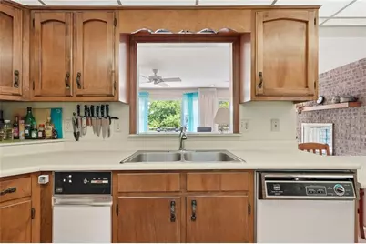 2325 Ridgecrest Circle, Hiawassee, GA 30546 - Photo 9