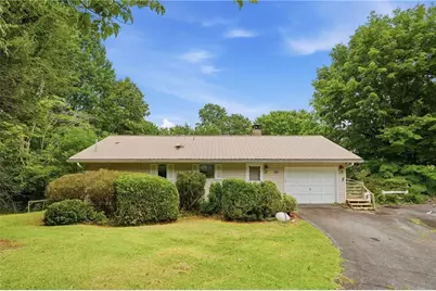 2325 Ridgecrest Circle, Hiawassee, GA 30546 - Photo 3