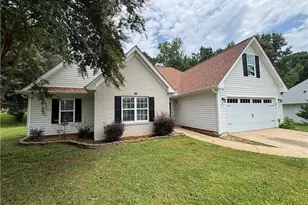 3720 Scotland Ln, Snellville, GA 30039 - Photo 1