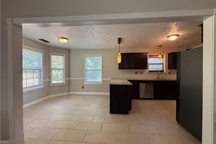 3720 Scotland Ln, Snellville, GA 30039 - Photo 7